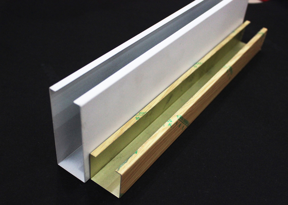 Mặt nạ kim loại U-aluminum Màn hình cảm ứng trần Kháng cho vật liệu xây dựng