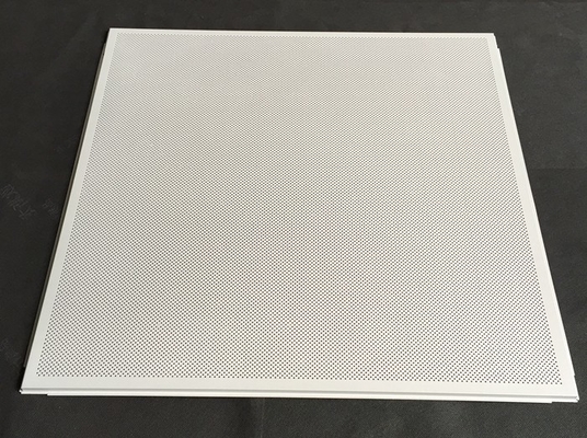 Acoustic Fireproof 595 X 595mm Perforated Metal Tấm trần với màu trắng